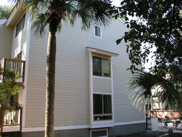 20071105tnglvbldg1lft_side.jpg