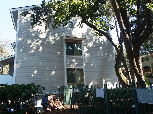 20071114tnglbld100rghtside.jpg