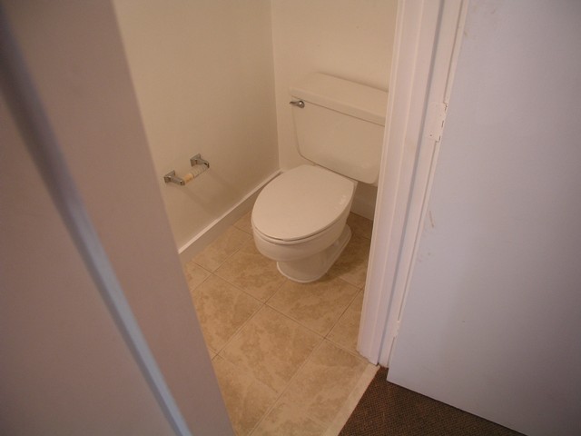 20080602restroom.jpg