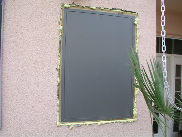 20080924_acsdoor2.jpg