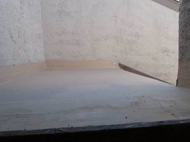 20100112_building_3b.jpg
