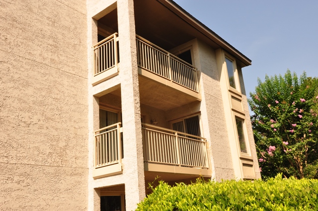 20100615bluff3bldunit1742.jpg